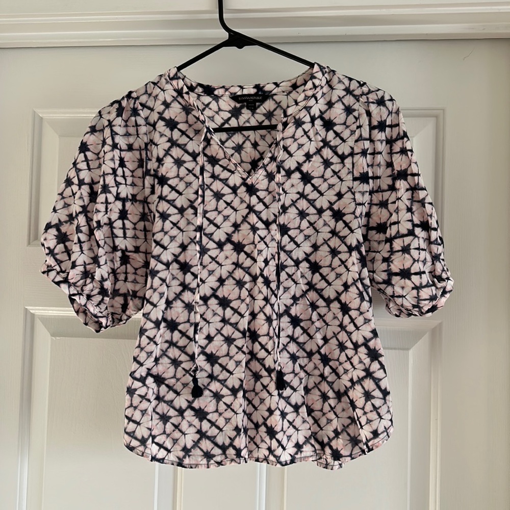 Banana Republic short sleeve - Size XS Petite